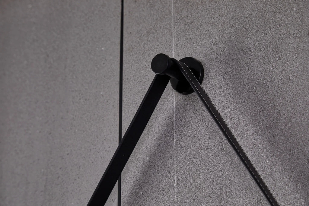 Round Mirror 80 cm with Stylish Black Strap, Built-in LED Lighting and Anti-fog Function